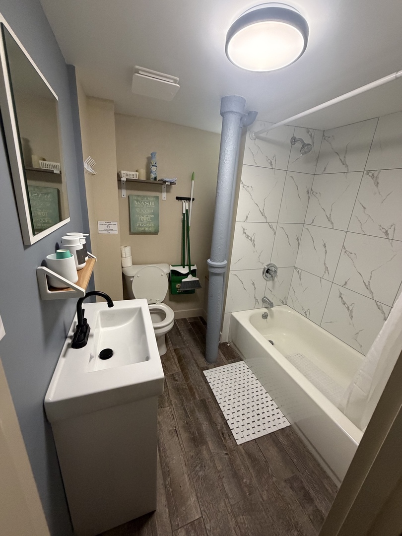 2638 West Lyndale Street Chicago IL 60647