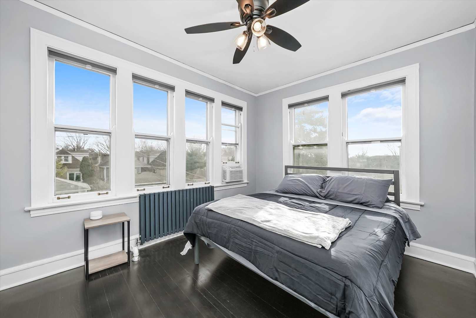 6029 North Austin Avenue Chicago IL 60646