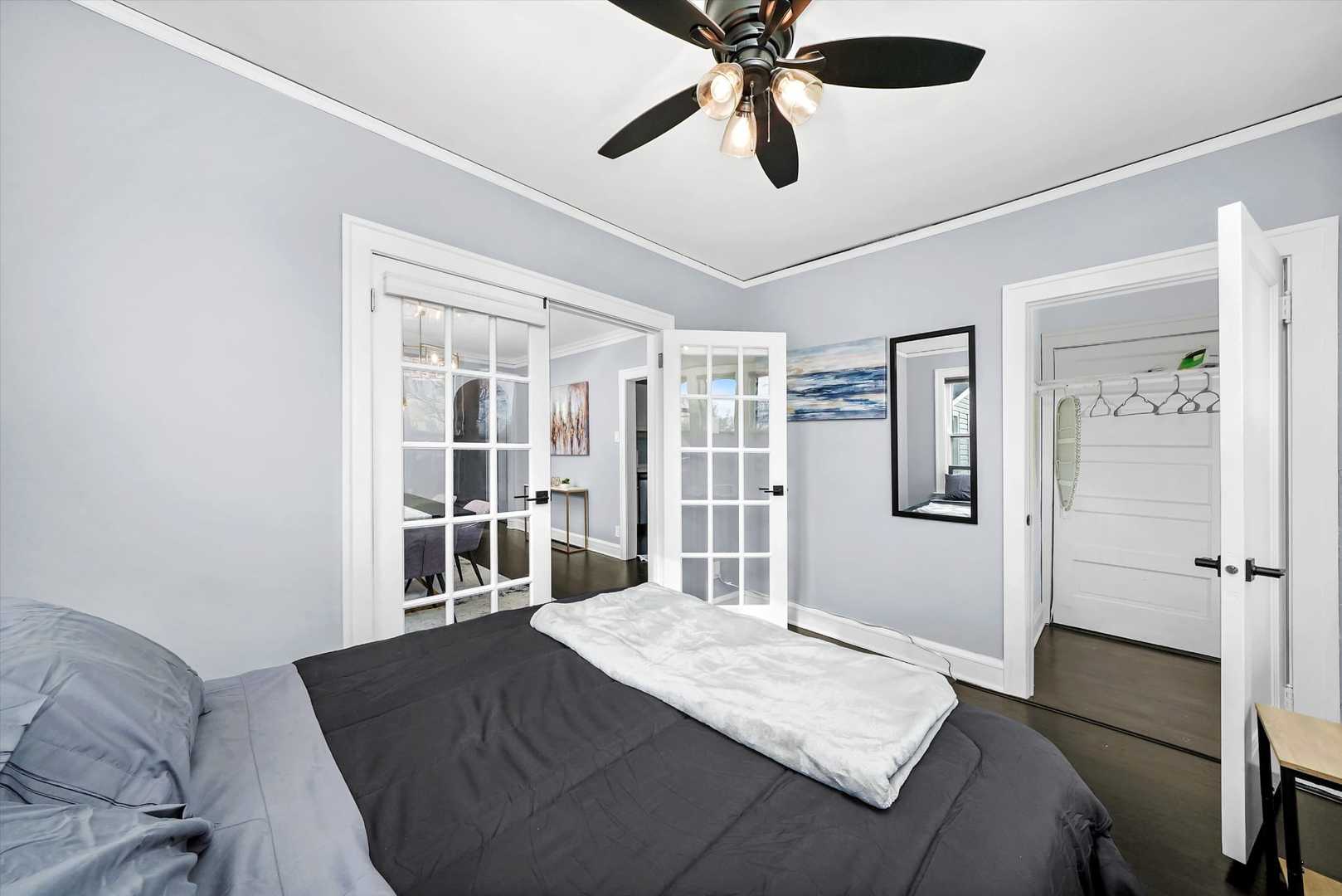 6029 North Austin Avenue Chicago IL 60646