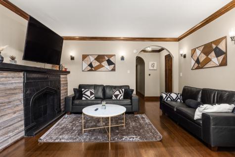 6029 North Austin Avenue Chicago IL 60646