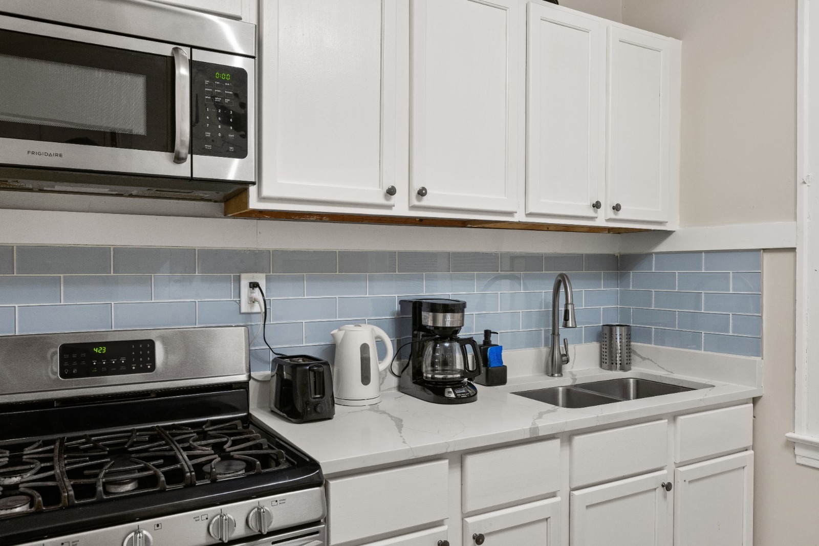 6029 North Austin Avenue Chicago IL 60646
