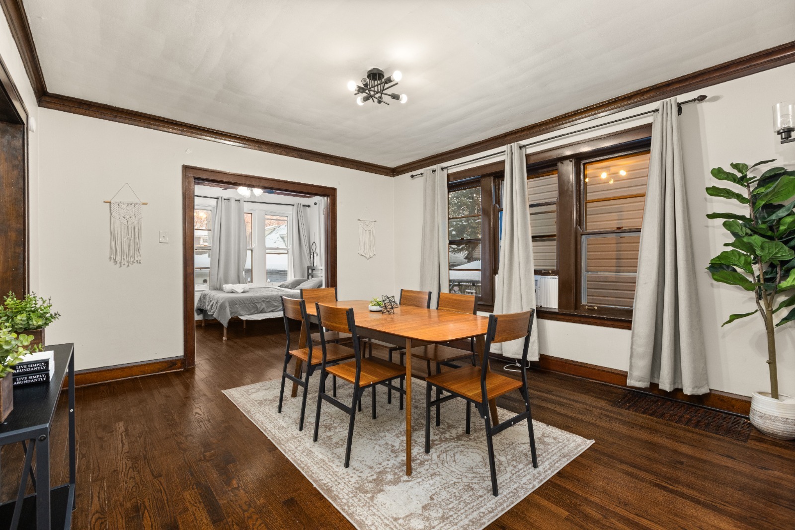 6029 North Austin Avenue Chicago IL 60646
