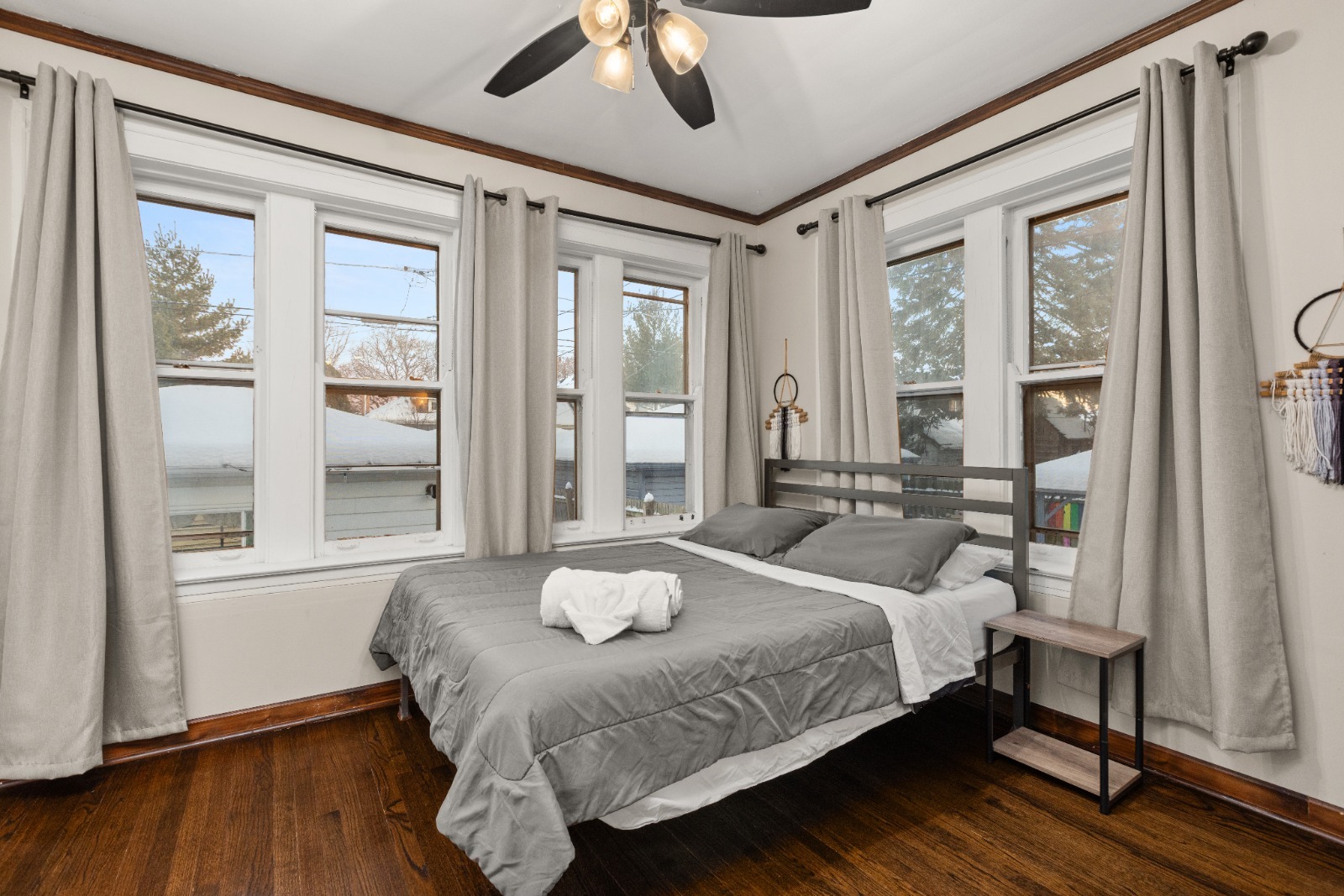 6029 North Austin Avenue Chicago IL 60646