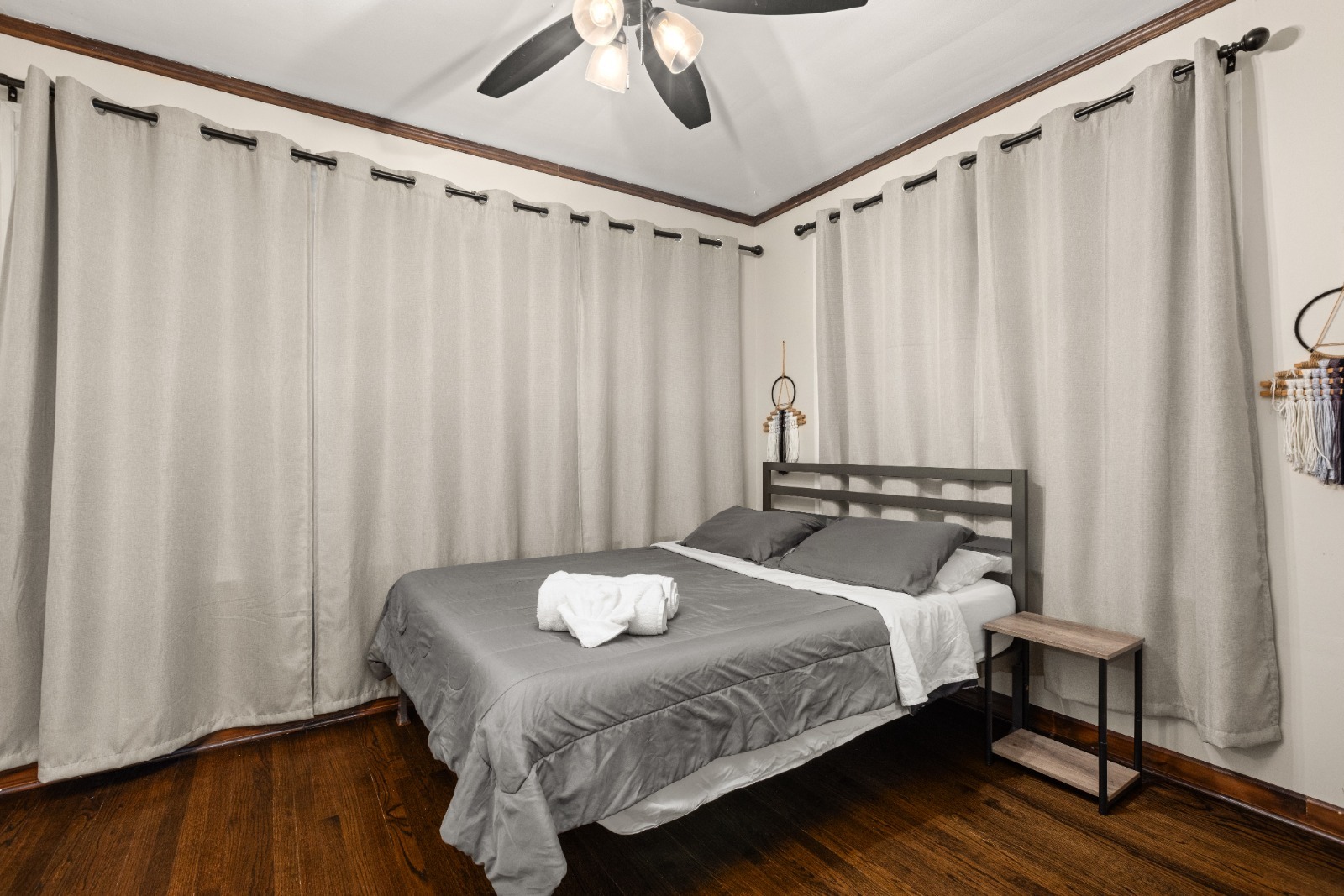 6029 North Austin Avenue Chicago IL 60646