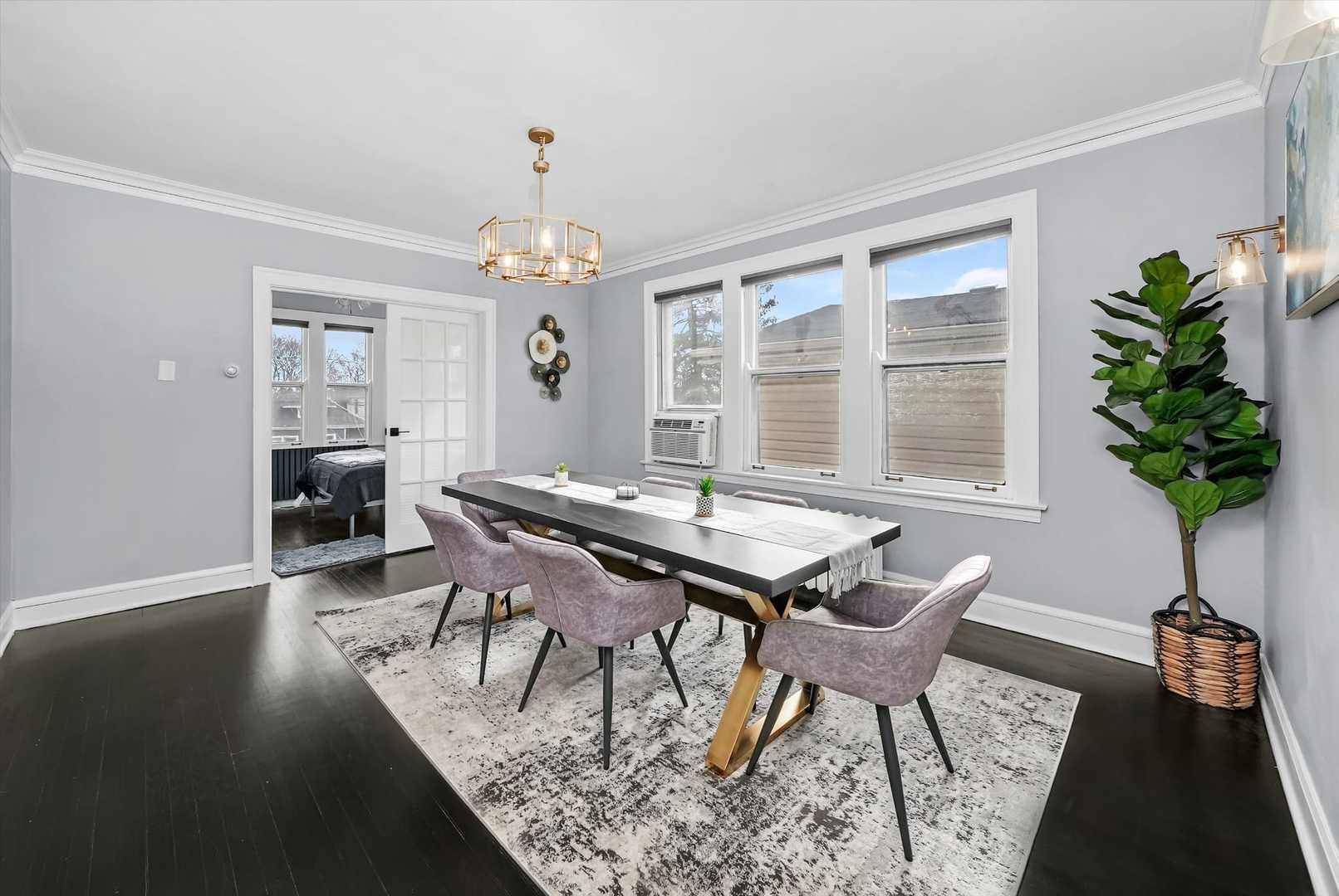6029 North Austin Avenue Chicago IL 60646