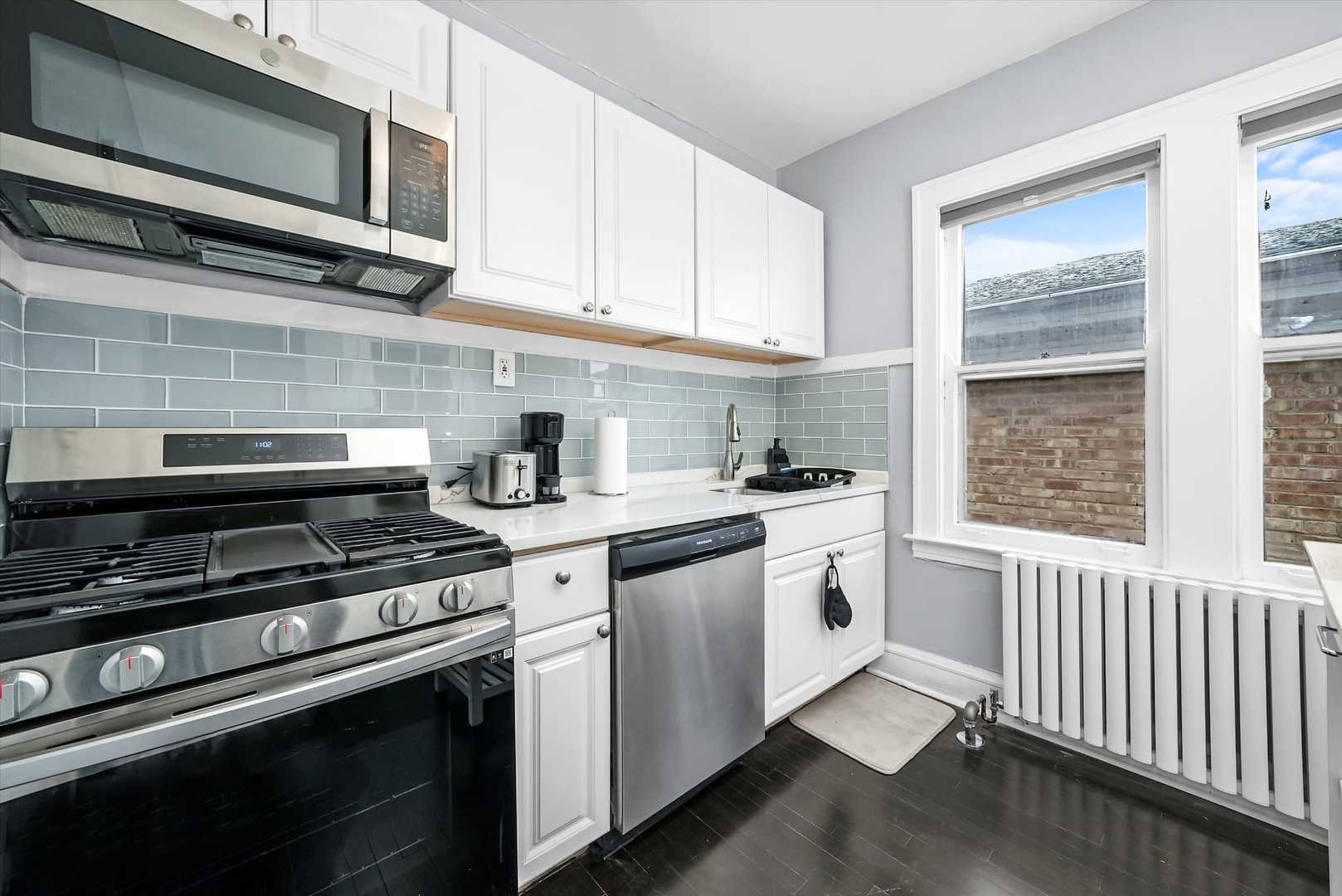 6029 North Austin Avenue Chicago IL 60646
