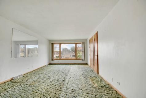 843 West 34th Place Chicago IL 60608
