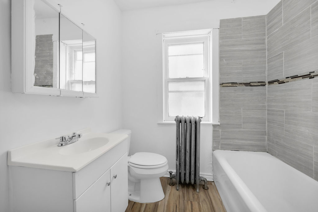 5759 South Campbell Avenue Chicago IL 60629