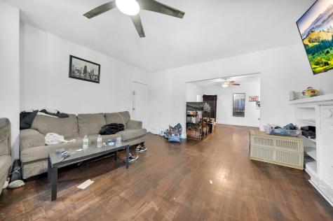 5759 South Campbell Avenue Chicago IL 60629