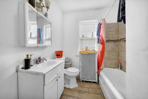 5759 South Campbell Avenue Chicago IL 60629