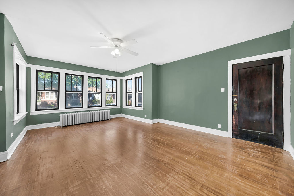 5759 South Campbell Avenue Chicago IL 60629