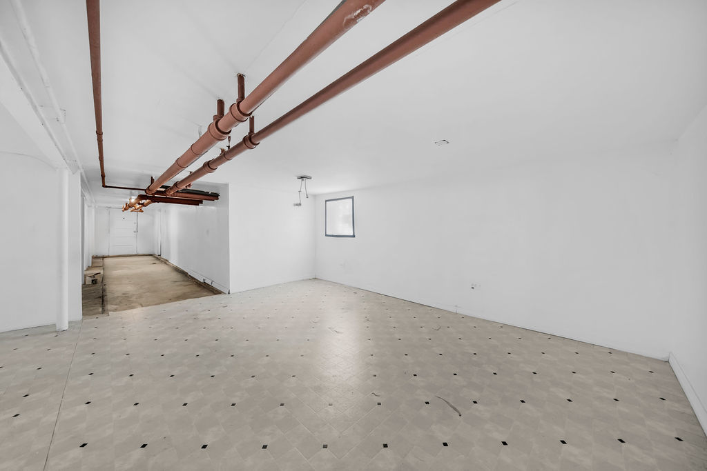 5759 South Campbell Avenue Chicago IL 60629