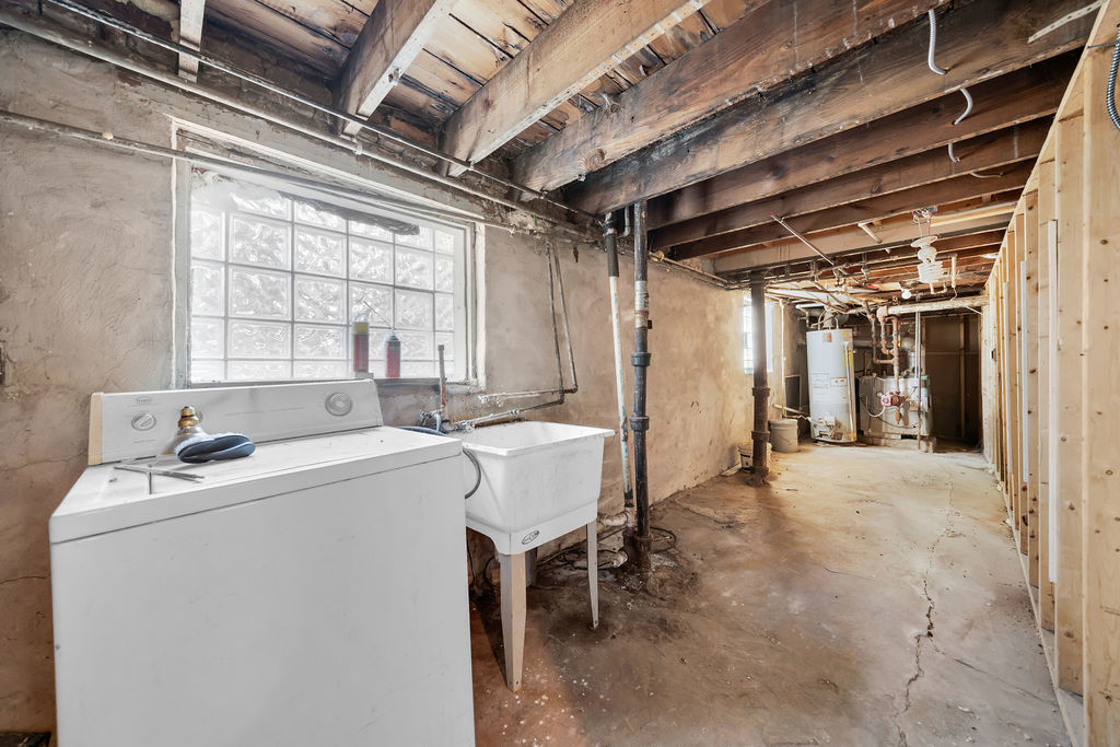 5759 South Campbell Avenue Chicago IL 60629