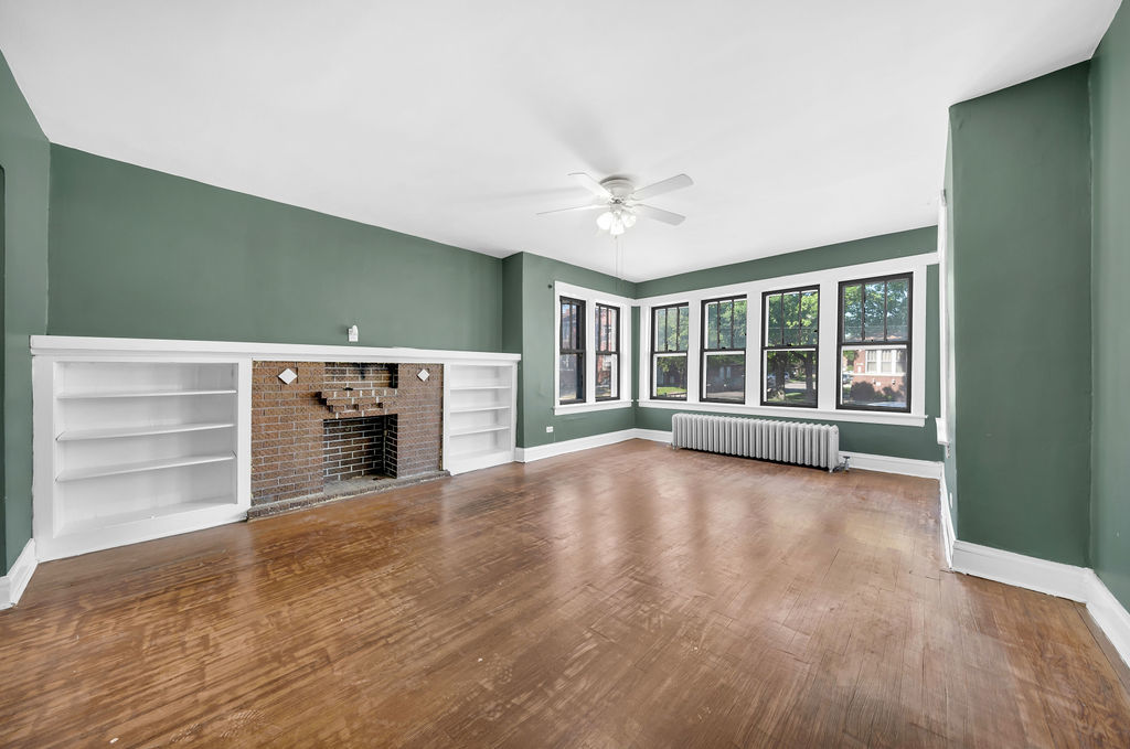 5759 South Campbell Avenue Chicago IL 60629
