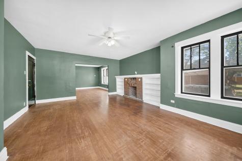 5759 South Campbell Avenue Chicago IL 60629