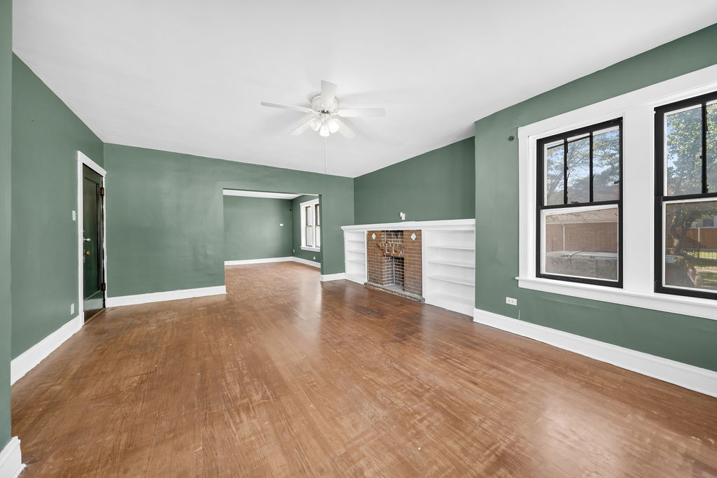 5759 South Campbell Avenue Chicago IL 60629