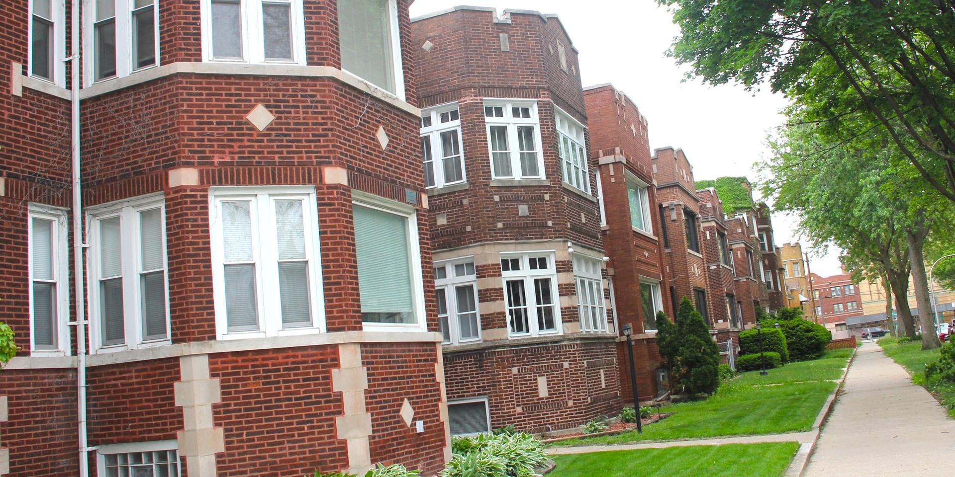 7813 South East End Avenue Chicago IL 60649