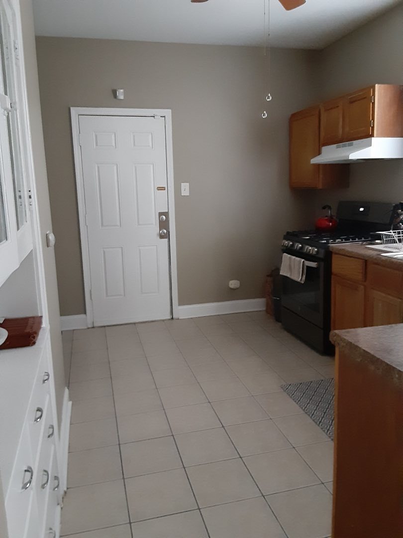 7813 South East End Avenue Chicago IL 60649