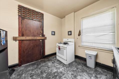 5758 South Honore Street Chicago IL 60636