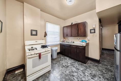 5758 South Honore Street Chicago IL 60636