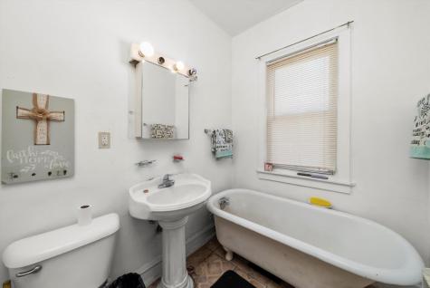 5758 South Honore Street Chicago IL 60636