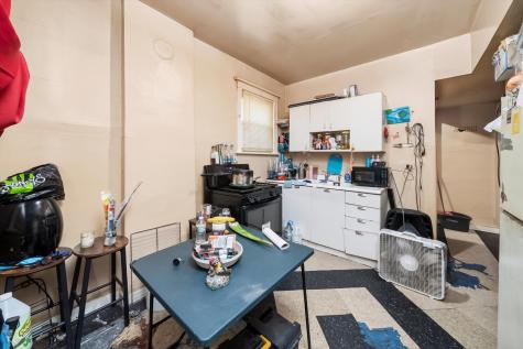 5758 South Honore Street Chicago IL 60636