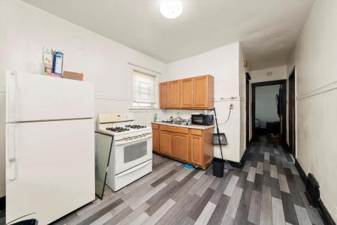 5758 South Honore Street Chicago IL 60636
