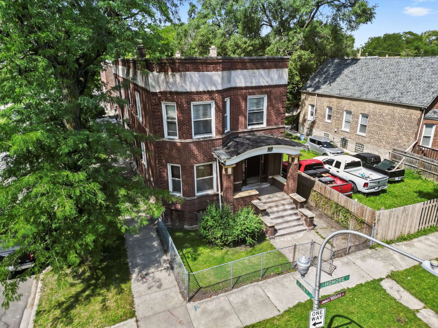 5758 South Honore Street Chicago IL 60636