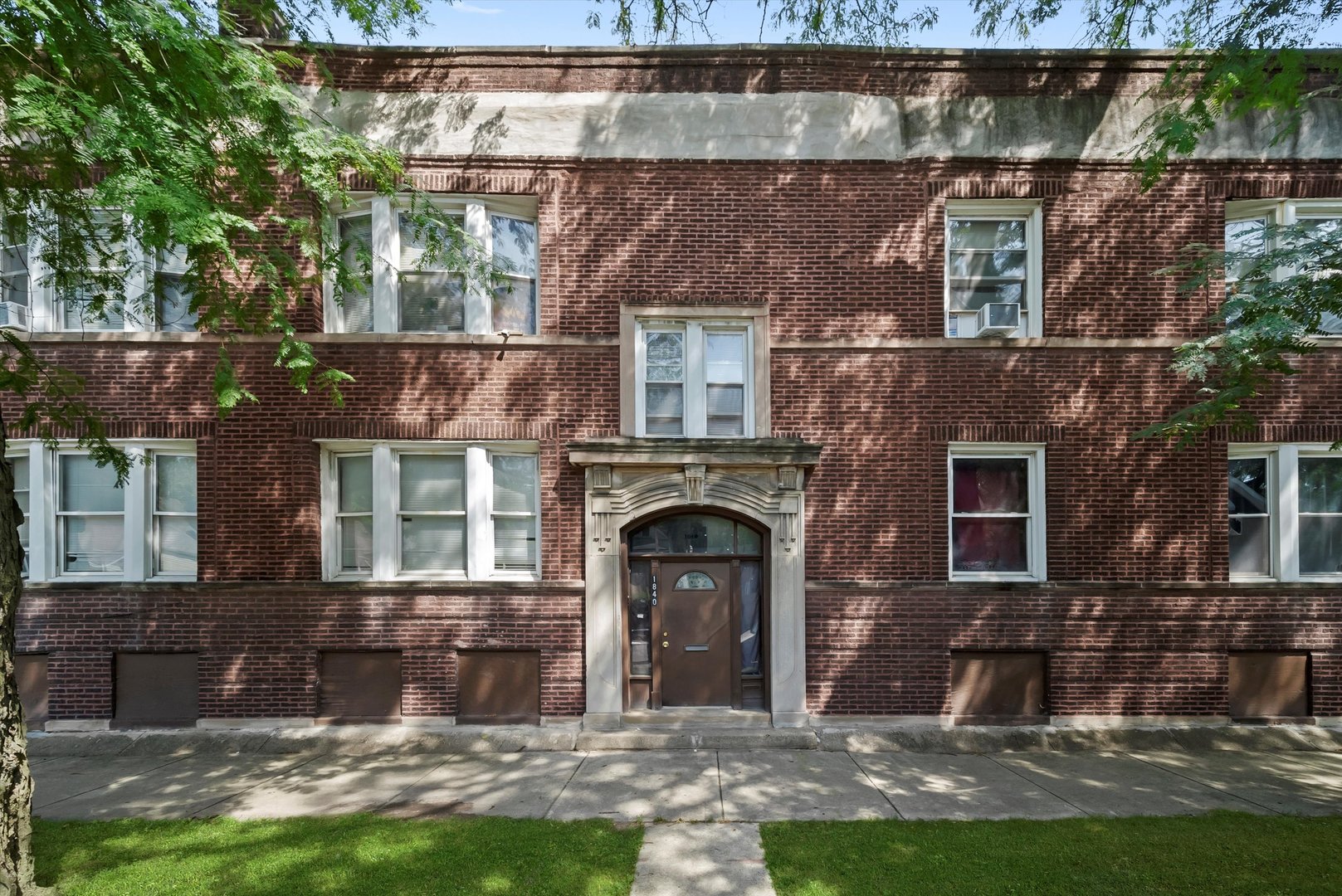 5758 South Honore Street Chicago IL 60636