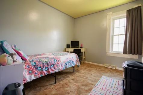 273 West Station Street St. Anne IL 60964