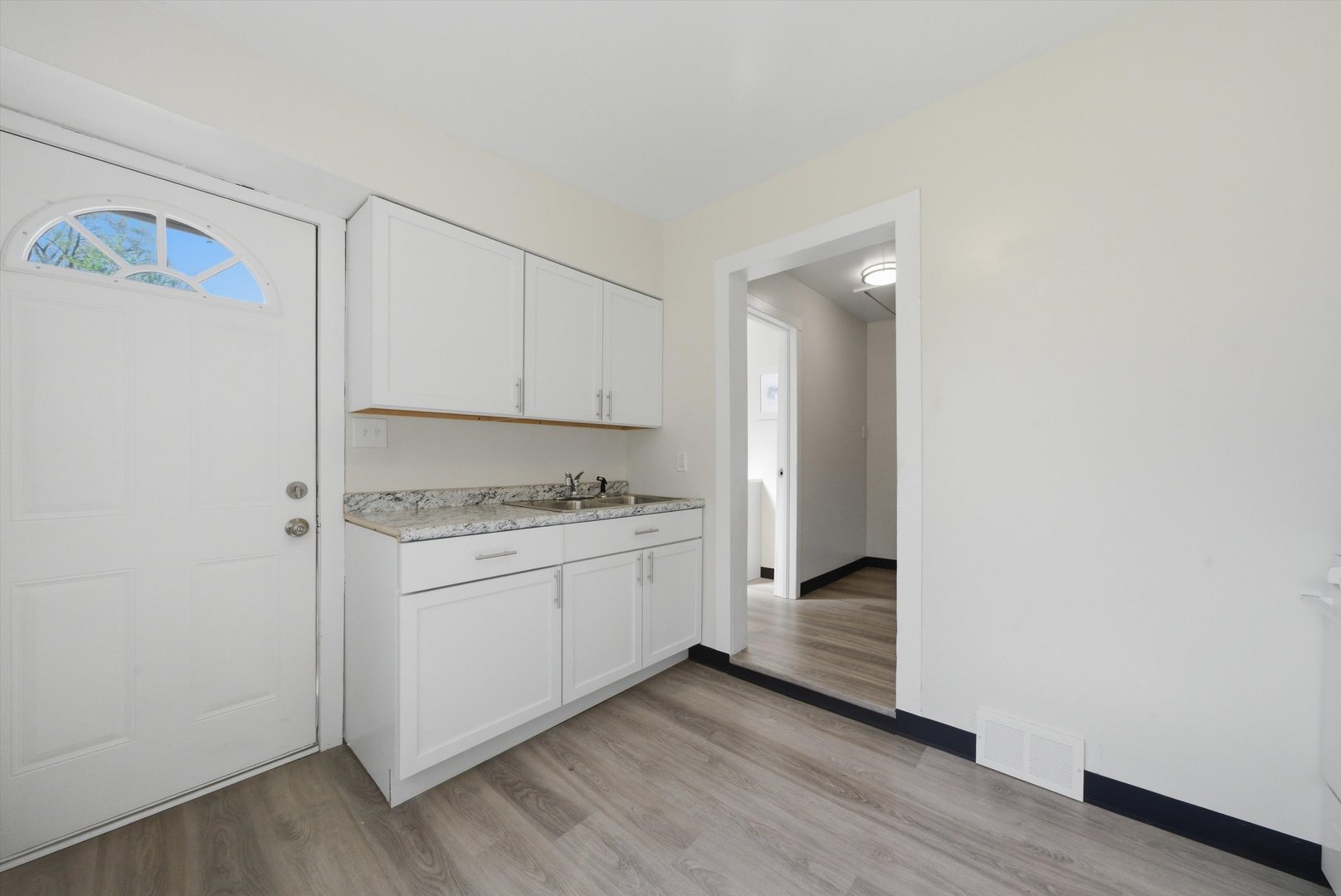 218 Hughes Avenue Lockport IL 60441