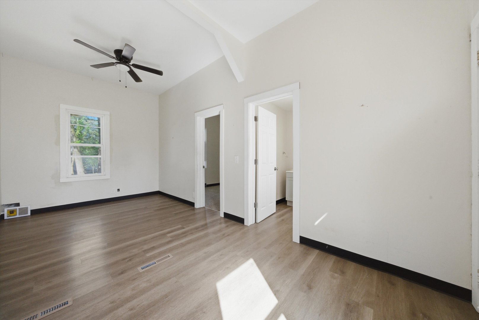 218 Hughes Avenue Lockport IL 60441