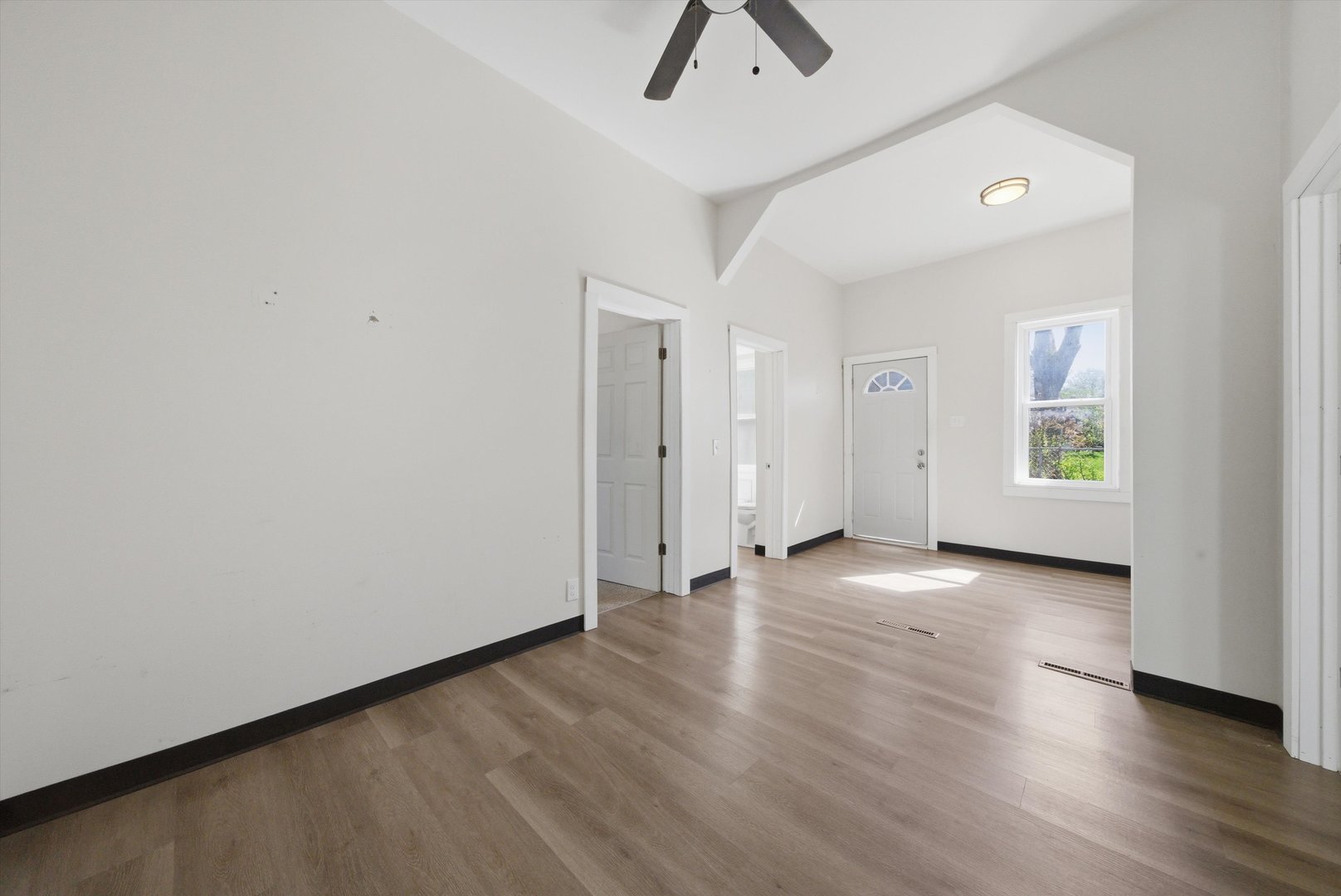 218 Hughes Avenue Lockport IL 60441