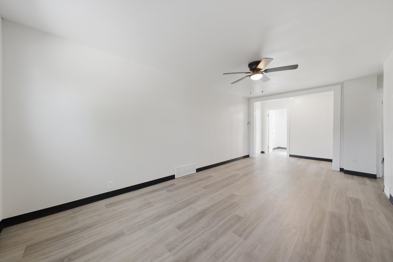 218 Hughes Avenue Lockport IL 60441