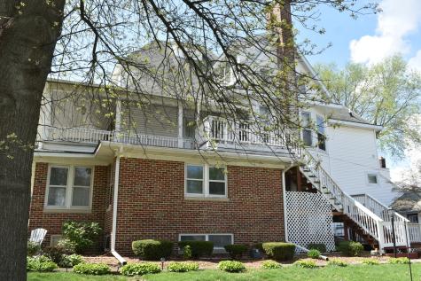 330 East Locust Street Watseka IL 60970
