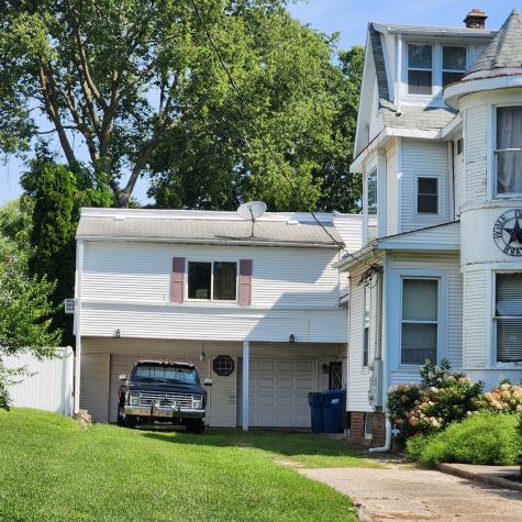 330 East Locust Street Watseka IL 60970