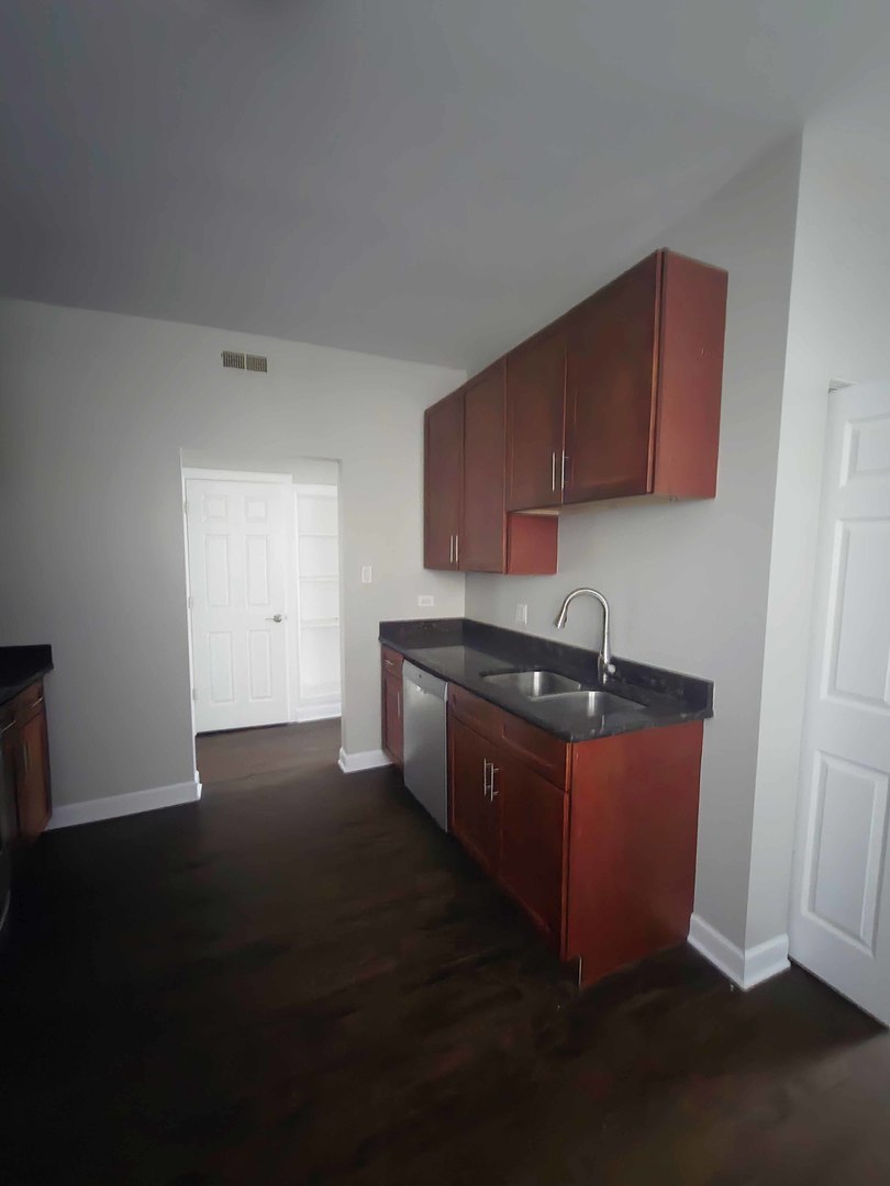 6730 South Merrill Avenue Chicago IL 60649