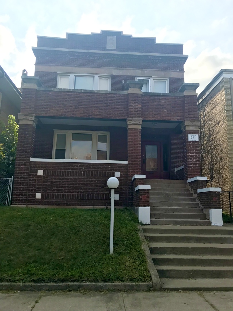 7950 South Peoria Street Chicago IL 60620
