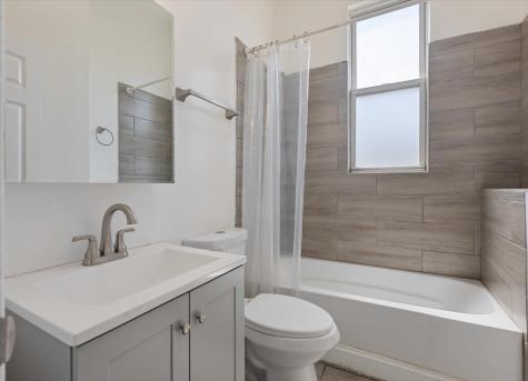 5319 South Indiana Avenue Chicago IL 60615