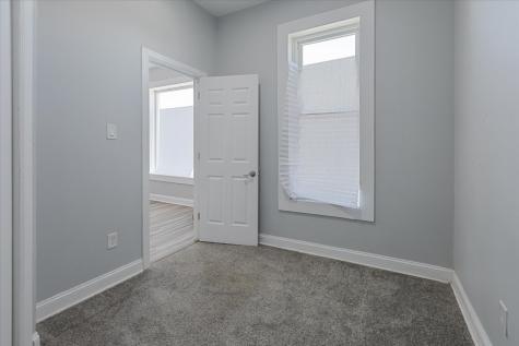 5319 South Indiana Avenue Chicago IL 60615