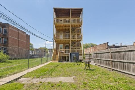 5319 South Indiana Avenue Chicago IL 60615