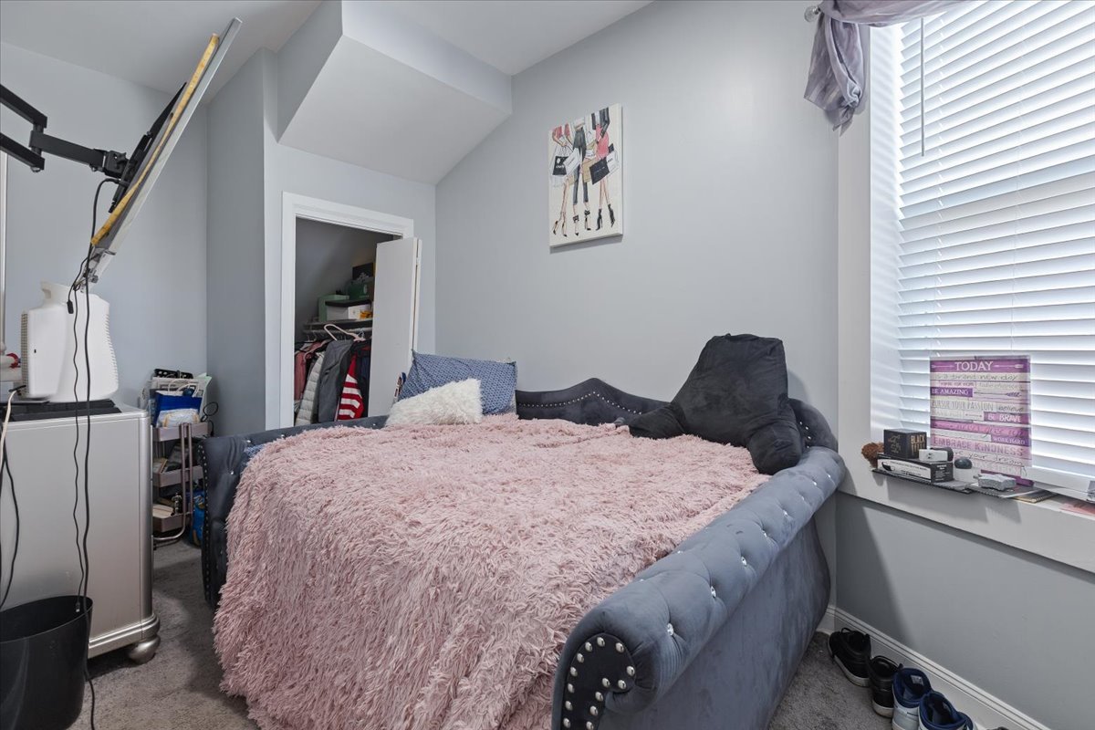 5319 South Indiana Avenue Chicago IL 60615