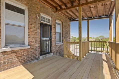 5319 South Indiana Avenue Chicago IL 60615