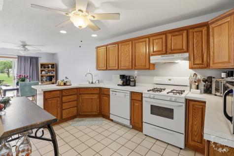 196 East First Street Manteno IL 60950