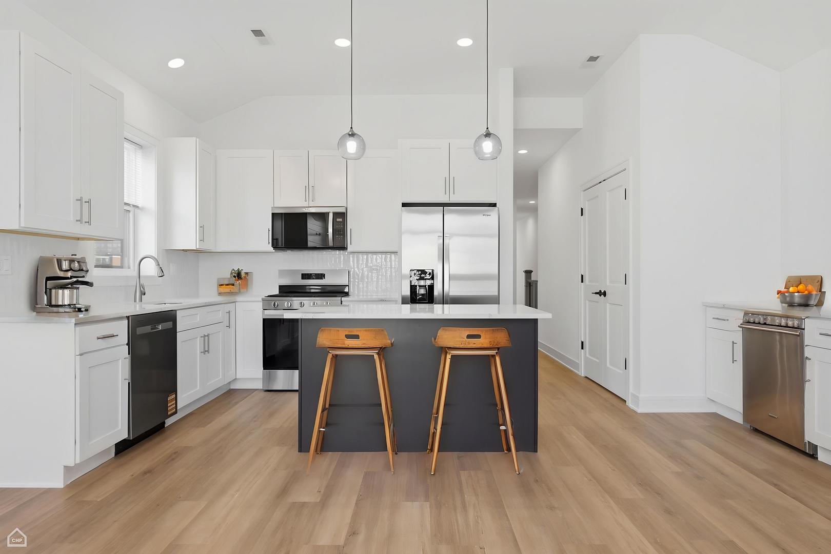 4841 South Prairie Avenue Chicago IL 60615