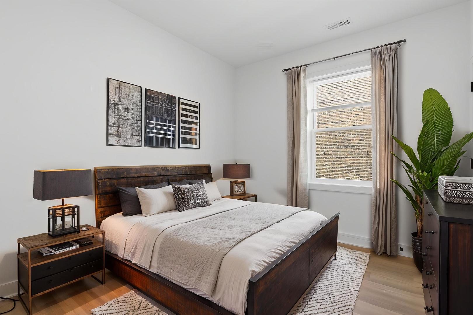 4841 South Prairie Avenue Chicago IL 60615