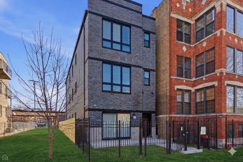 4841 South Prairie Avenue Chicago IL 60615