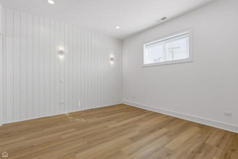 4841 South Prairie Avenue Chicago IL 60615