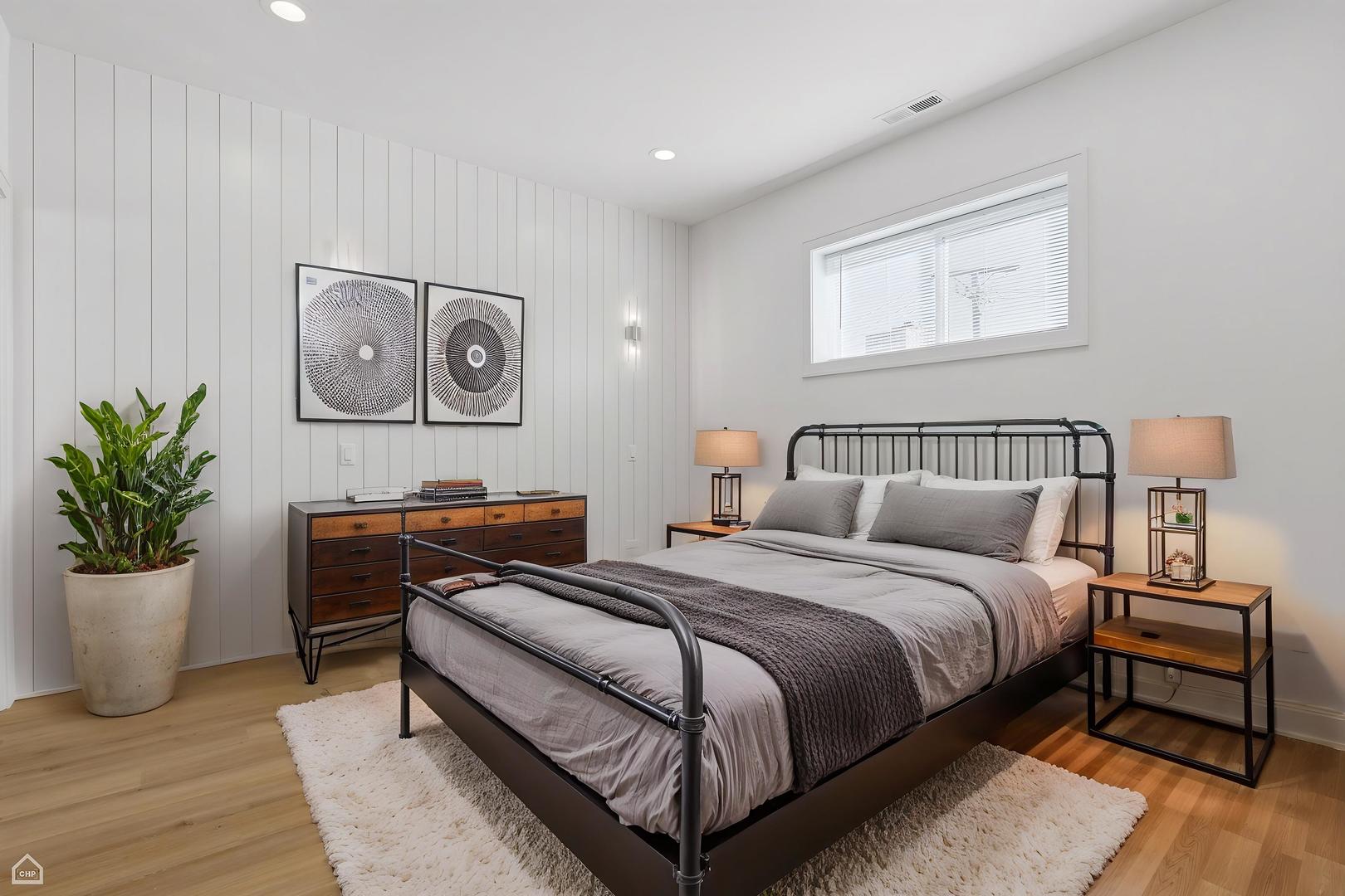 4841 South Prairie Avenue Chicago IL 60615