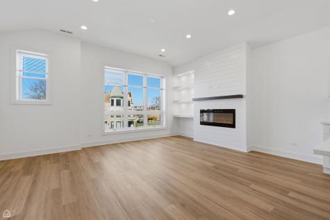 4841 South Prairie Avenue Chicago IL 60615